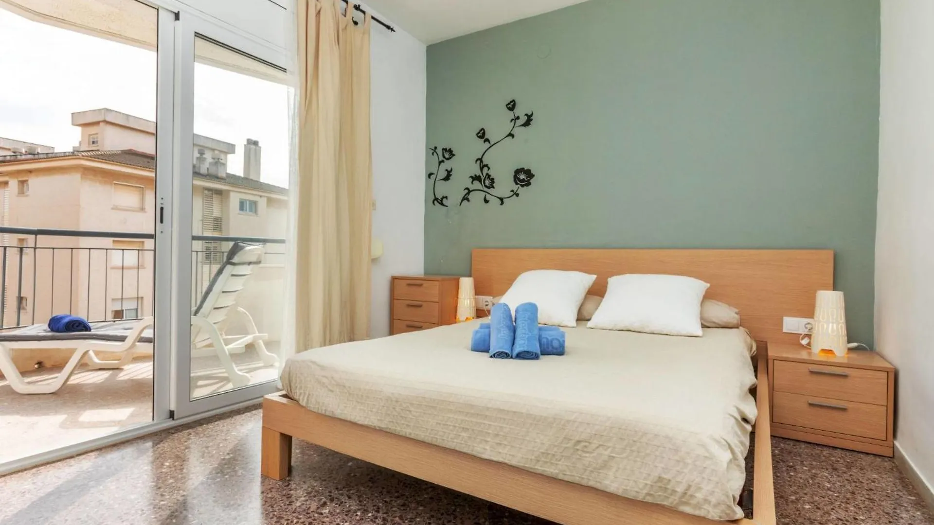 Apartment Flor De Nieve Segur de Calafell Spain