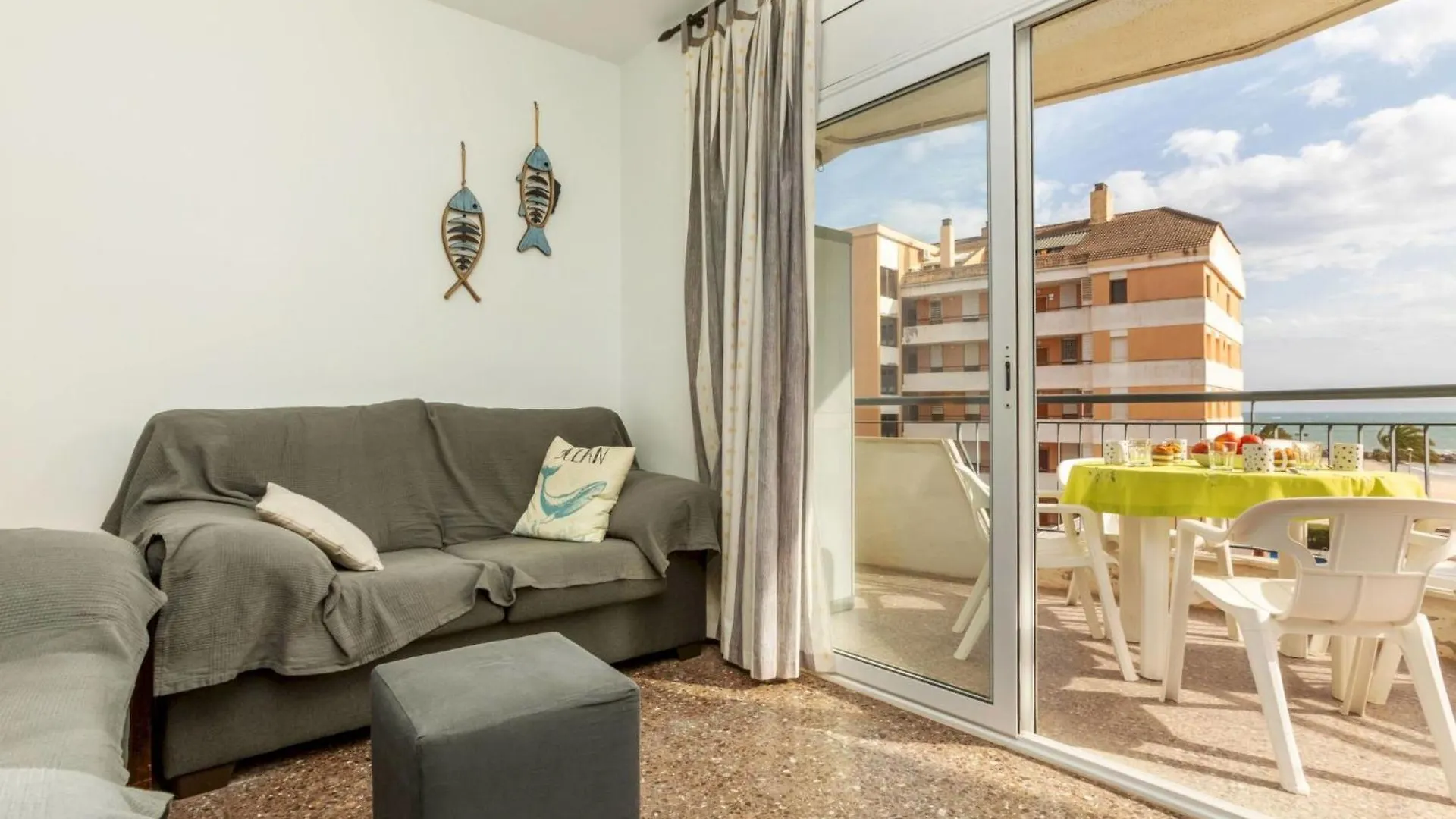Apartment Flor De Nieve Segur de Calafell Spain